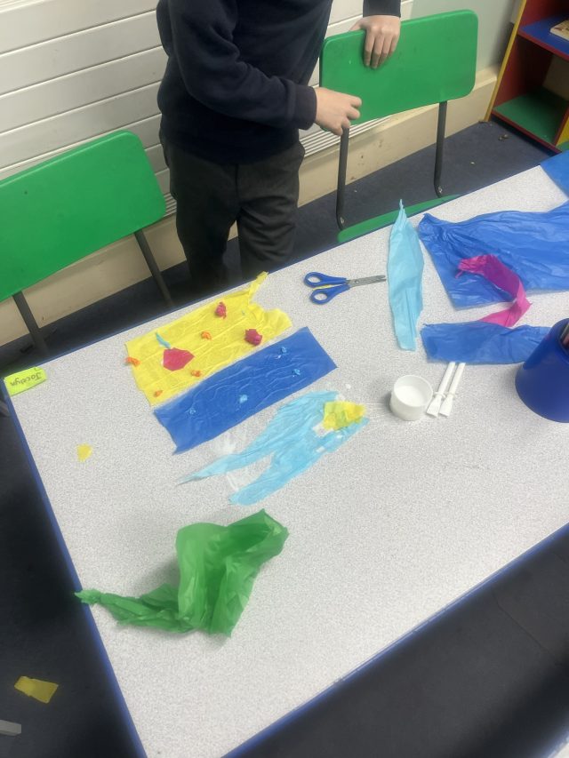 20251104_143514251_iOS